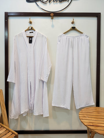 Attitude (White)