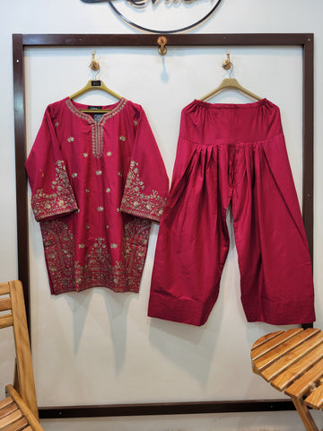 Bayaan Farshi (Maroon)