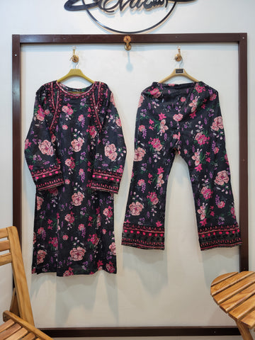 Storm Lawn 2PCS (Black Floral)