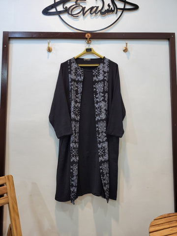 Heart Shrug (Black)