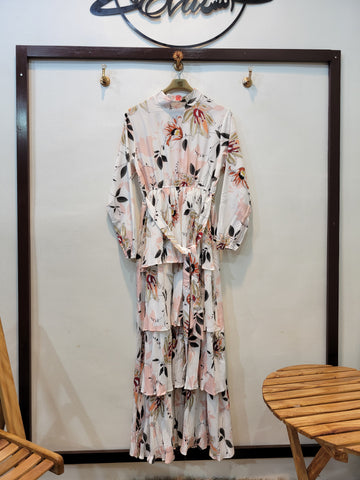 Layers Maxi (White Peach)