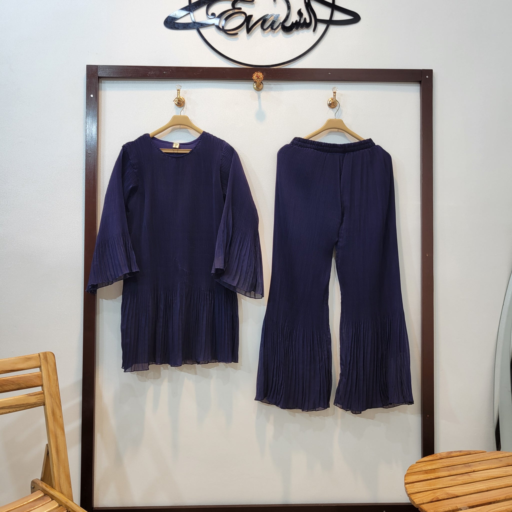 Doll (Navy blue)