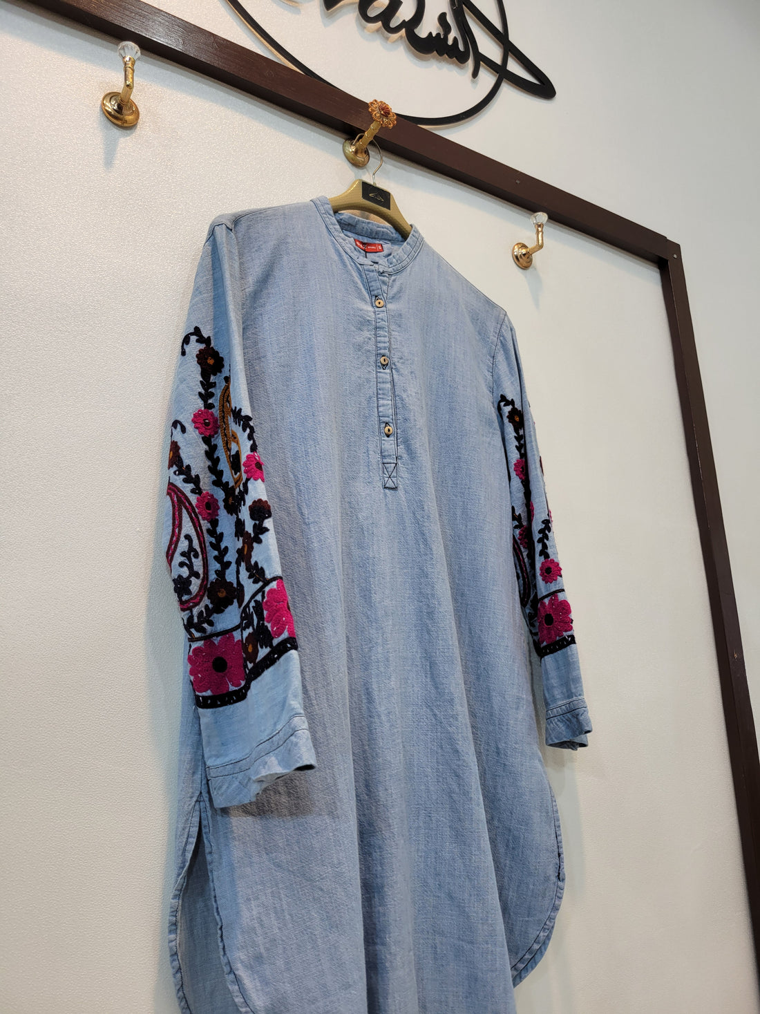 Denim sleeves emb Shirt