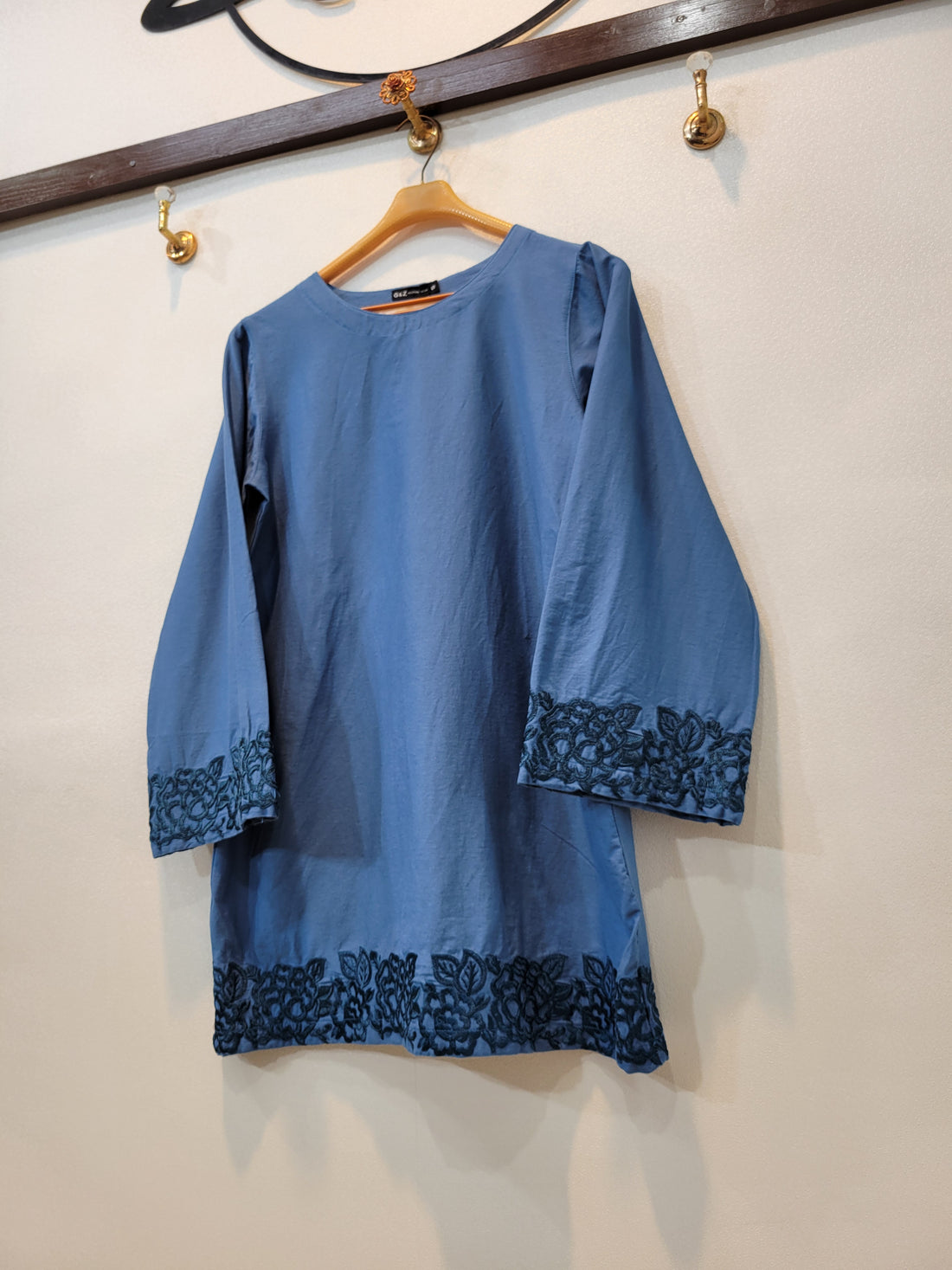 Denim short top (Blue emb)