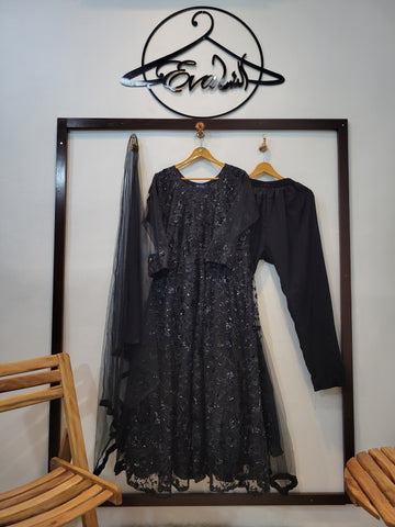 Noor (Black)