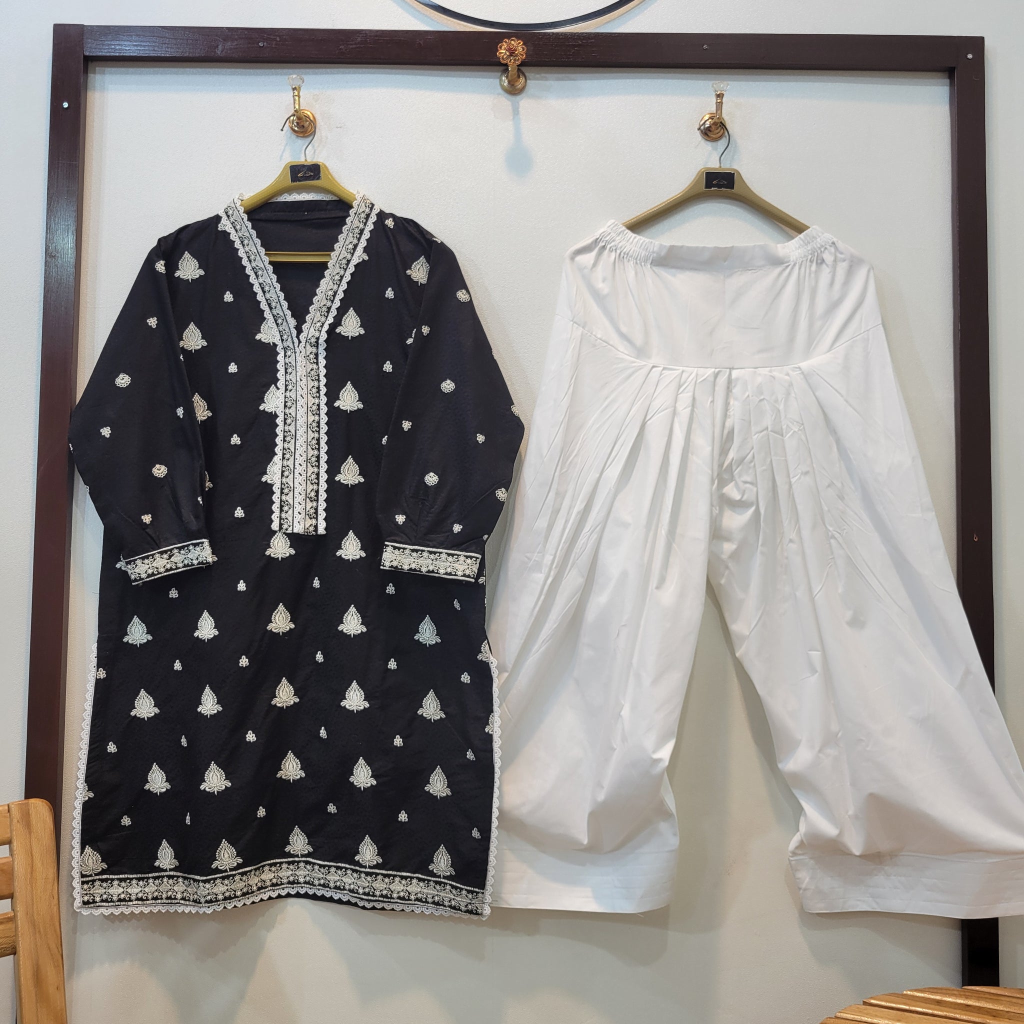 Generational Farshi (Black)