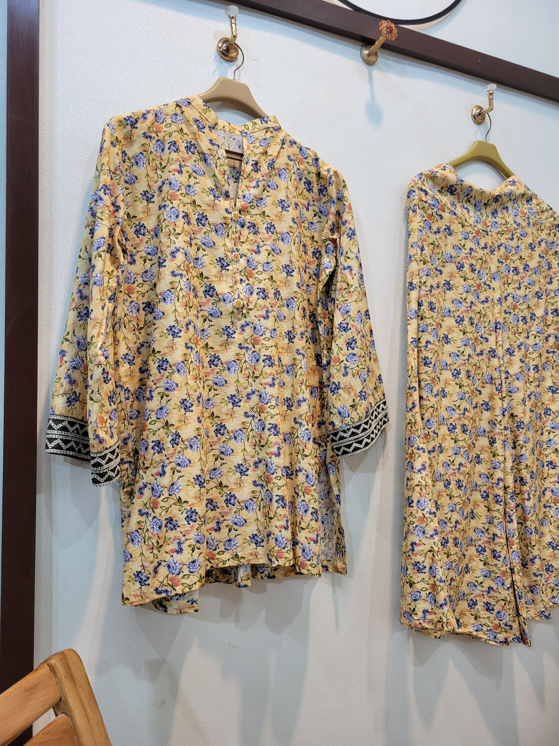 Chosen Coord - Lawn (Off-white)