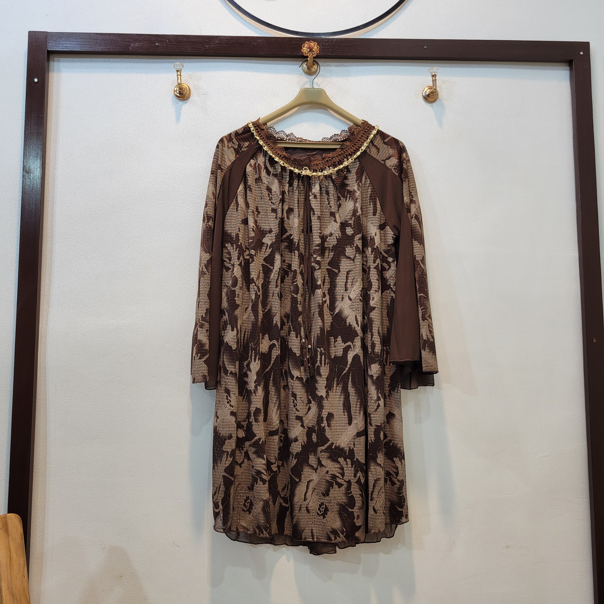 Next Top (Brown)