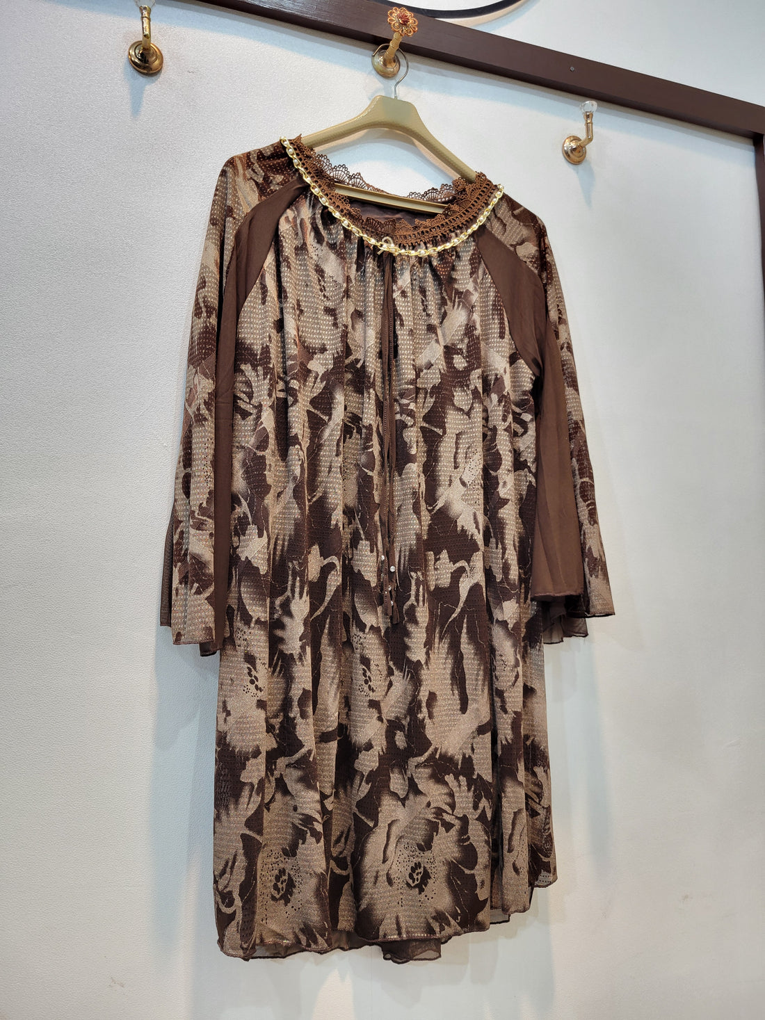 Next Top (Brown)