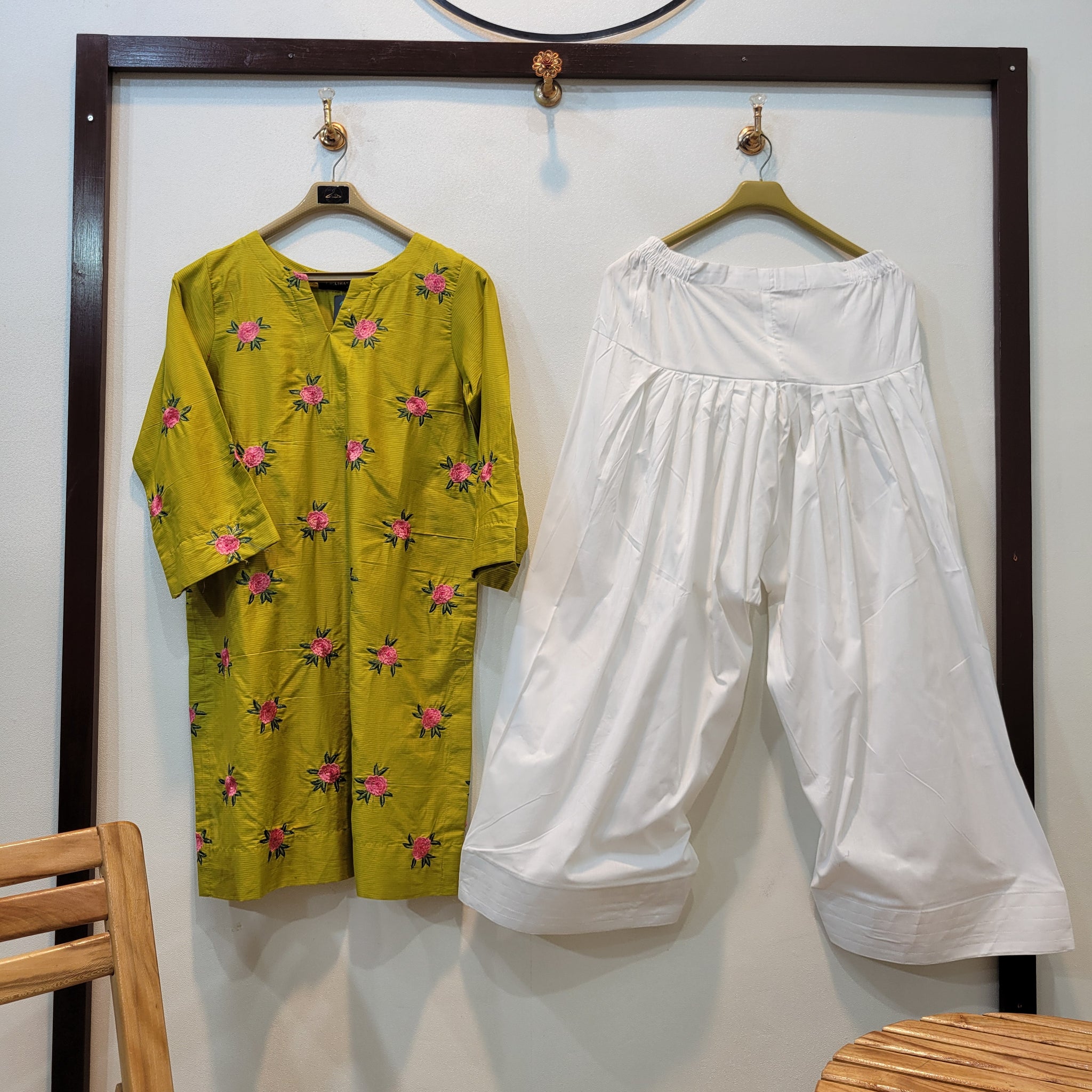 Farshi Kitty 2pcs (Dhani)