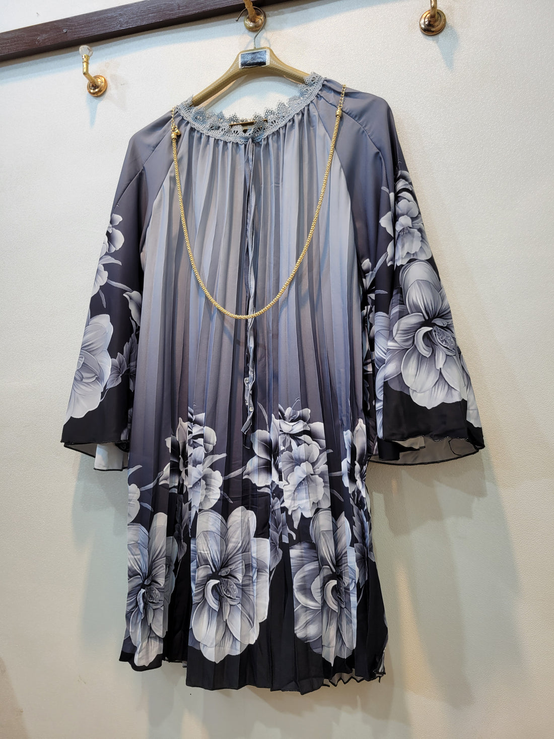 Piyara Top (Black)