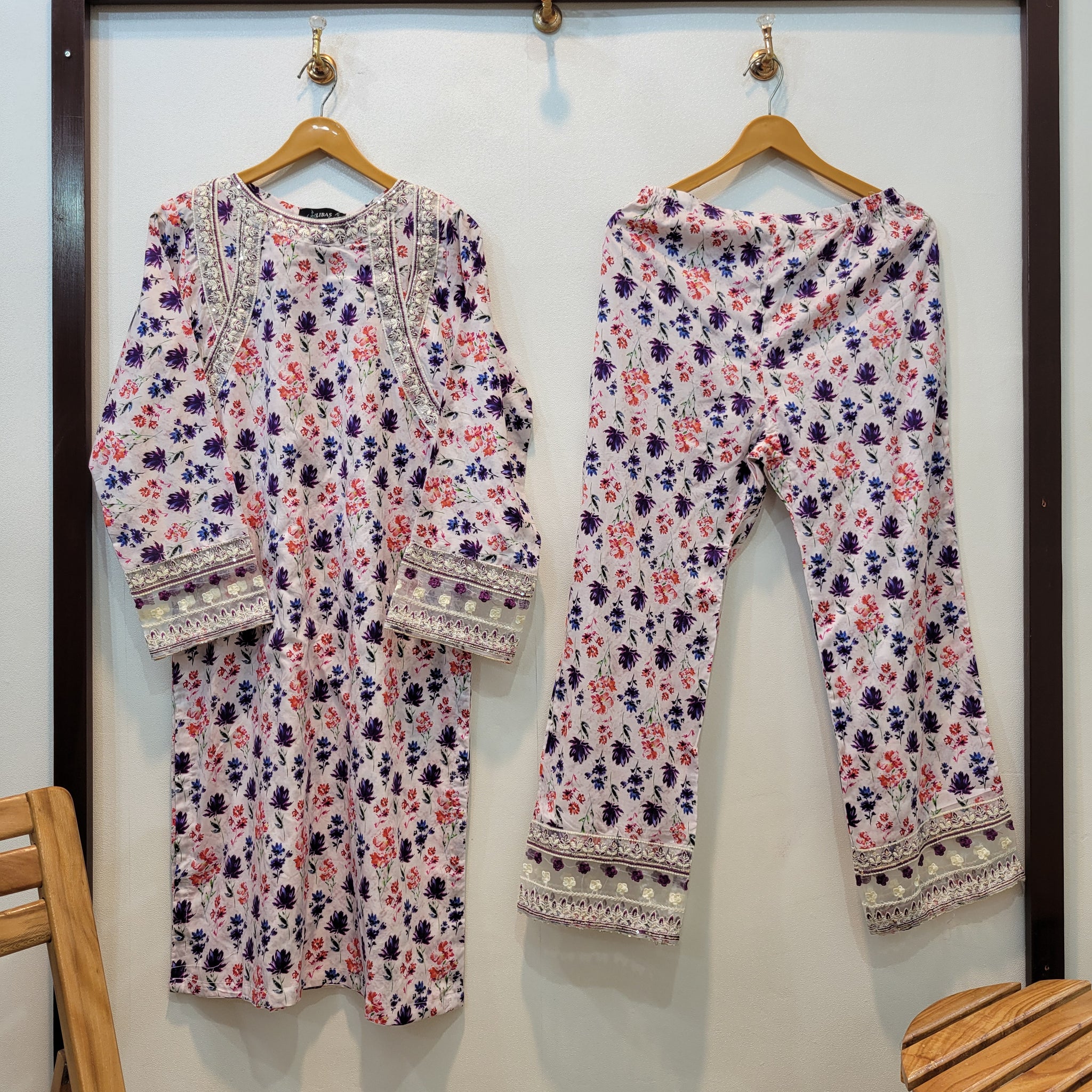 Storm Lawn 2PCS (White Multi)