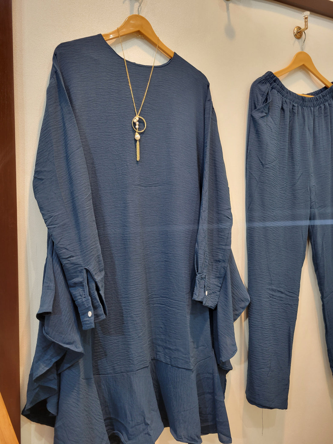 Daffodil (Zinc Blue)