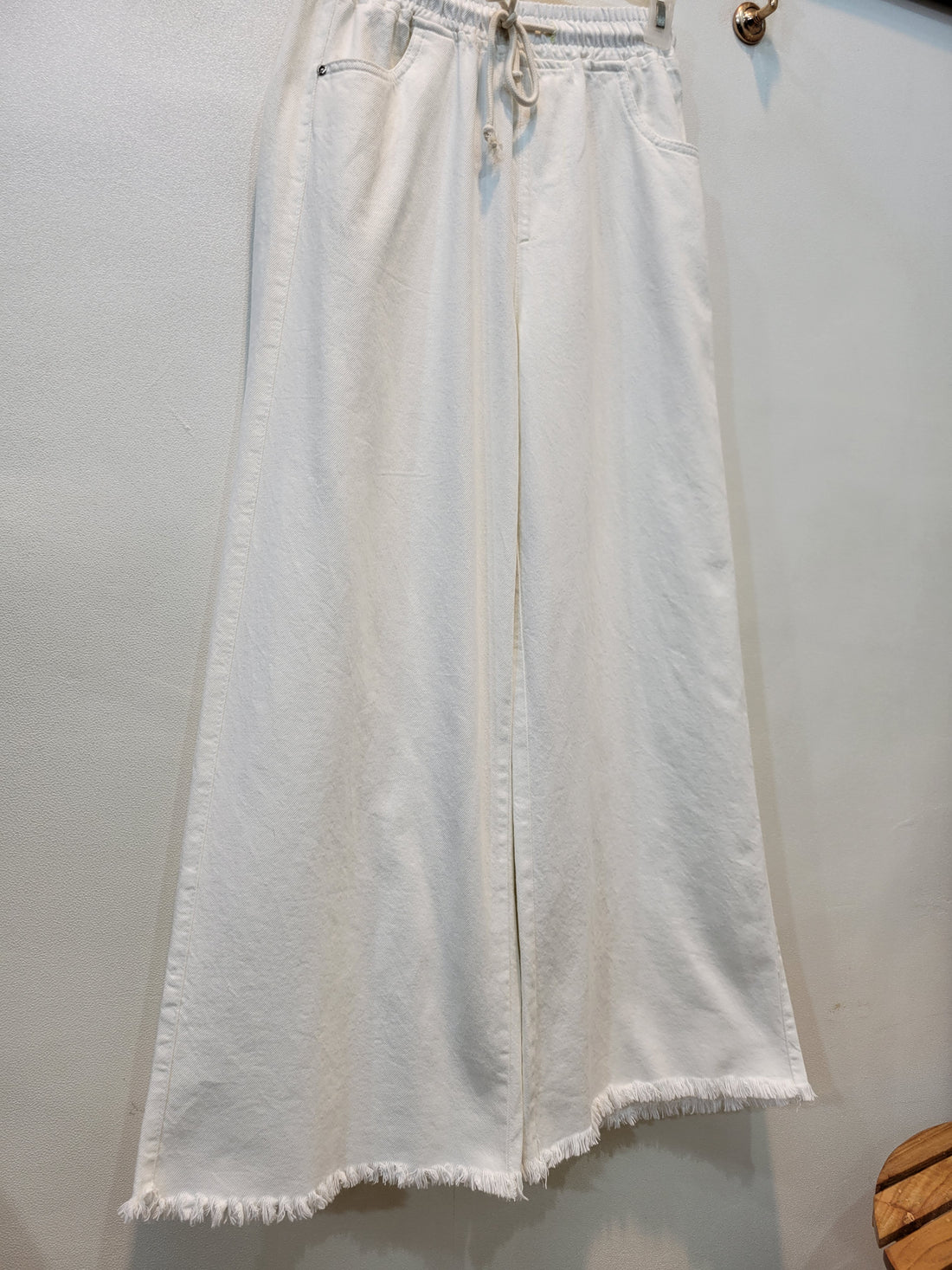 Denim Flapper (White)