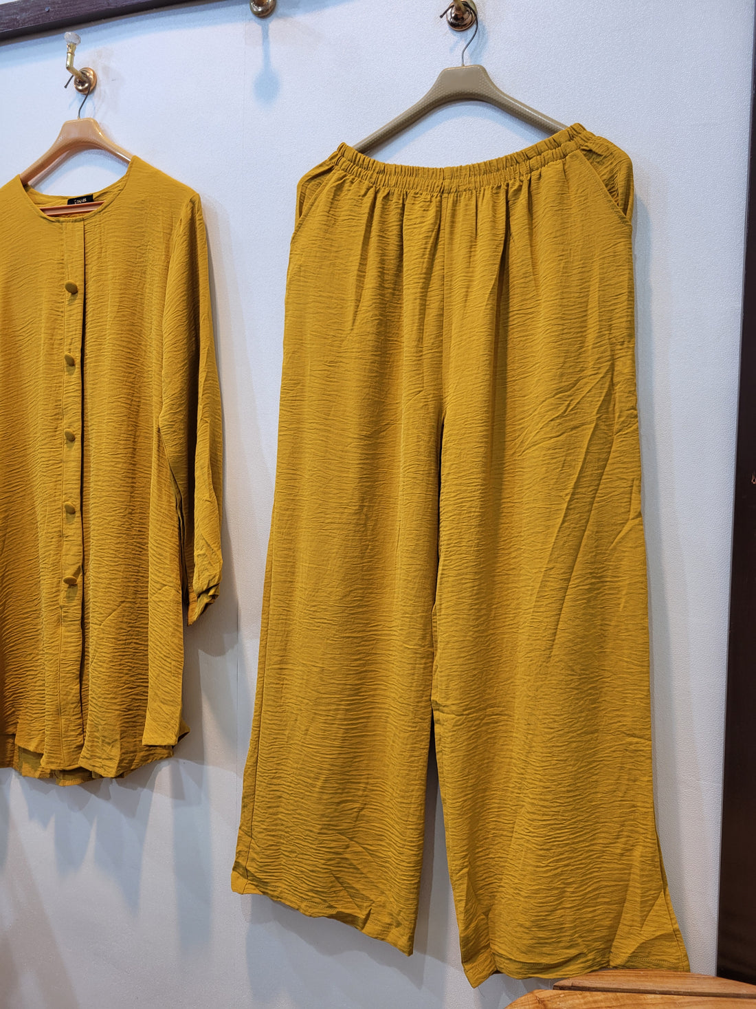 Parley (Mustard)