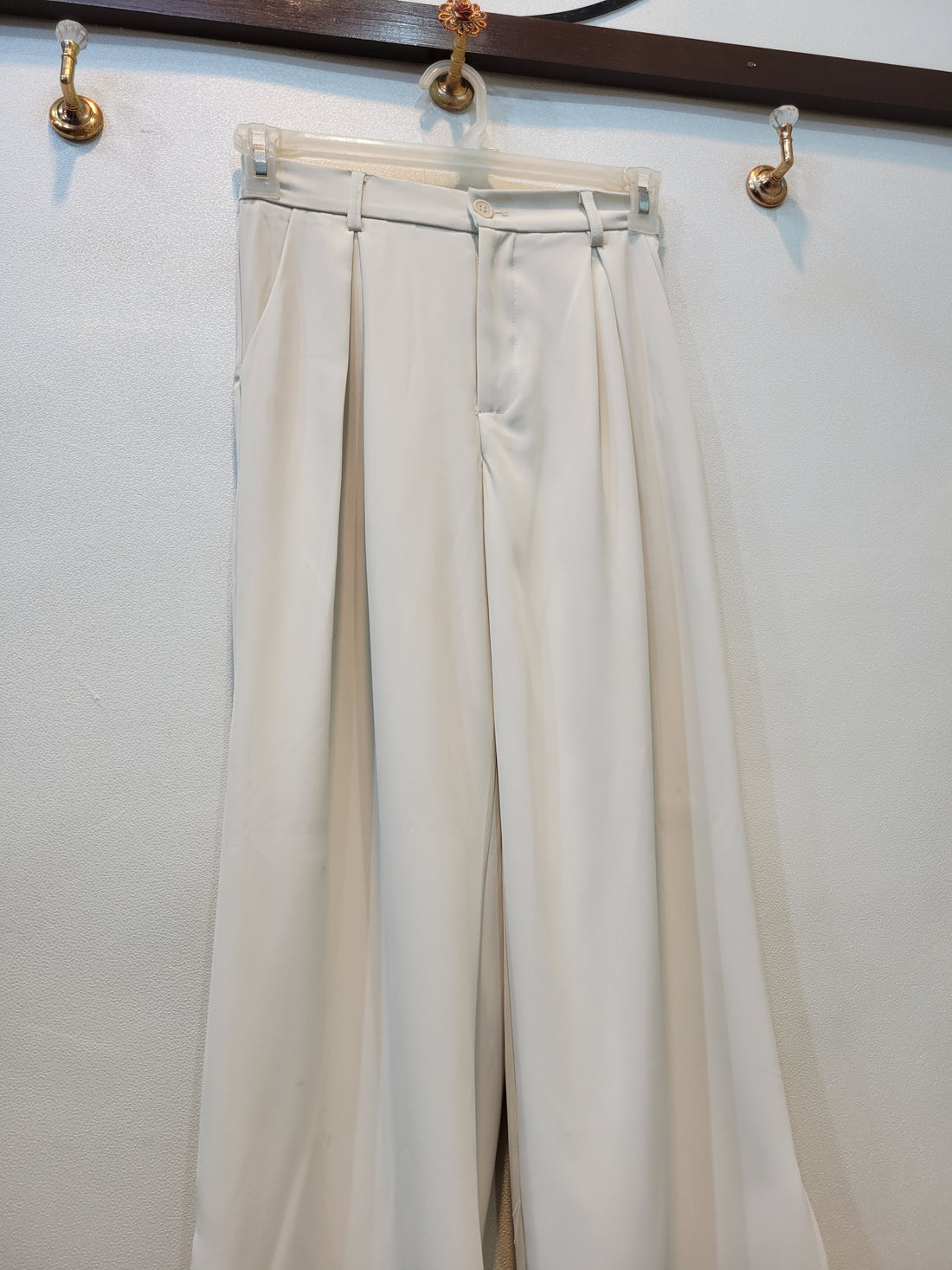 Classic Dress Pant (White)