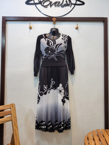 Korean Pearl Frock (Black)