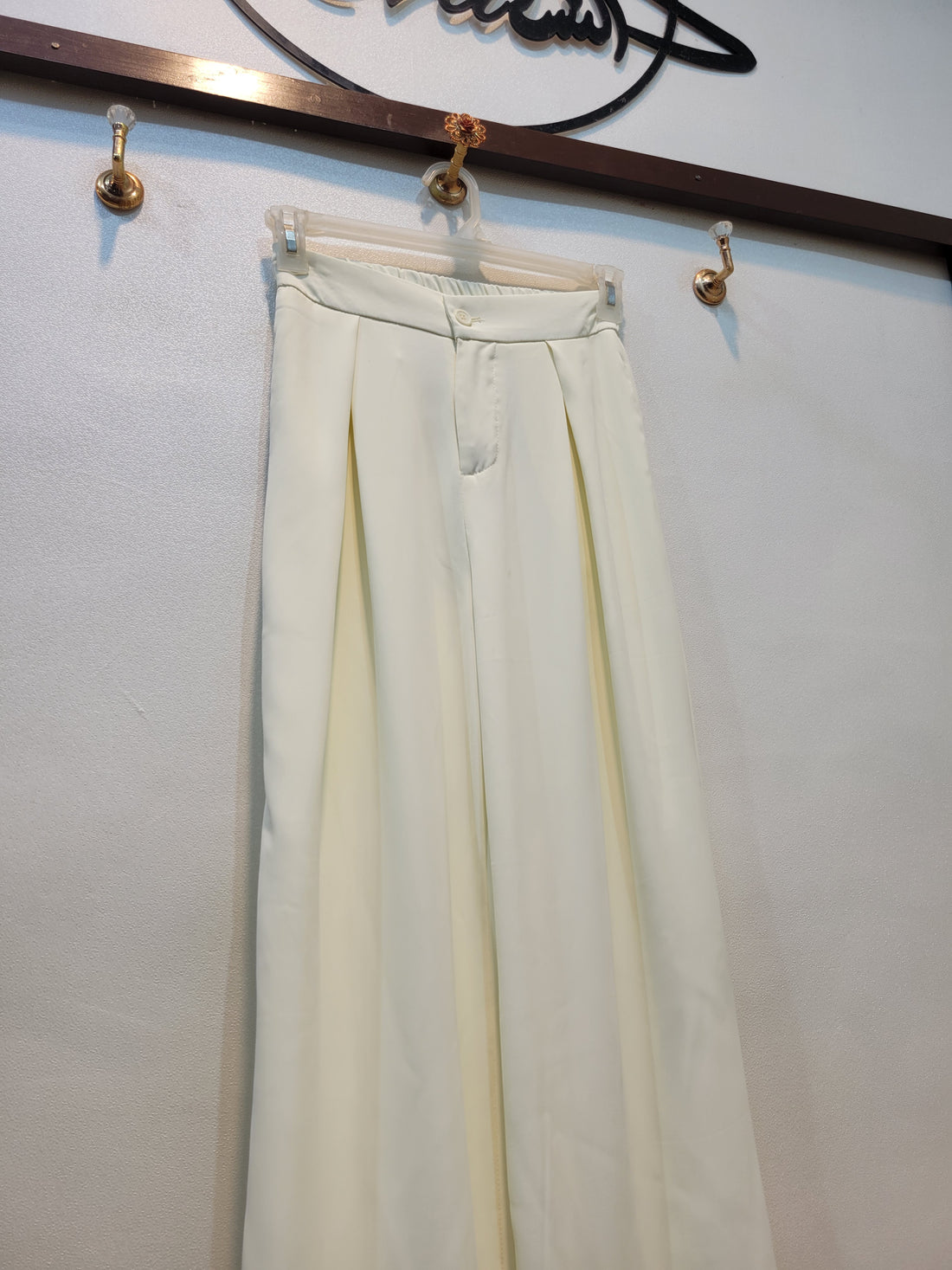 Classic Dress Pant (White)