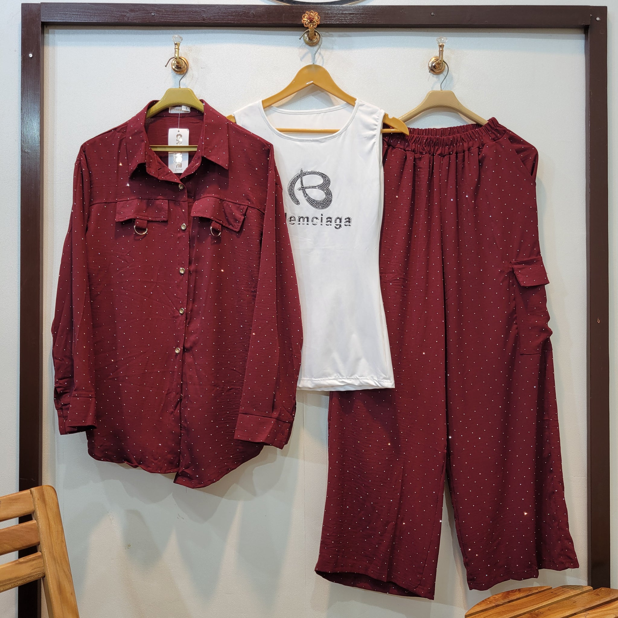 Dot a licious (Maroon)