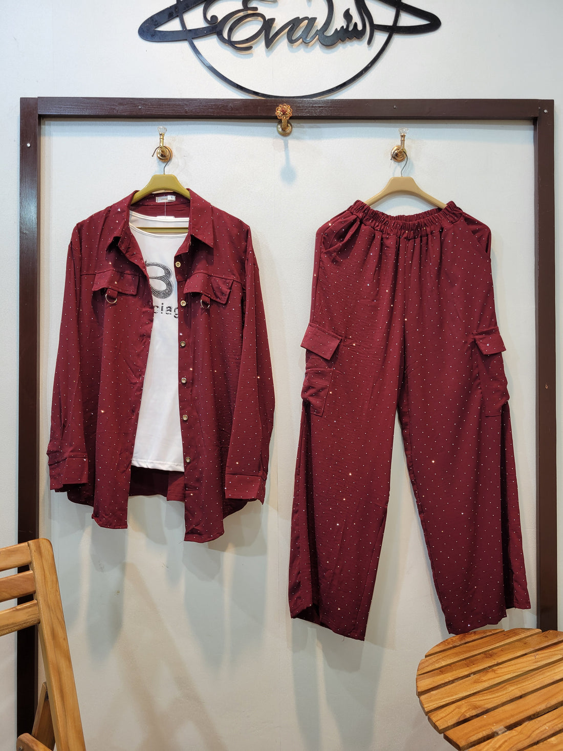 Dot a licious (Maroon)