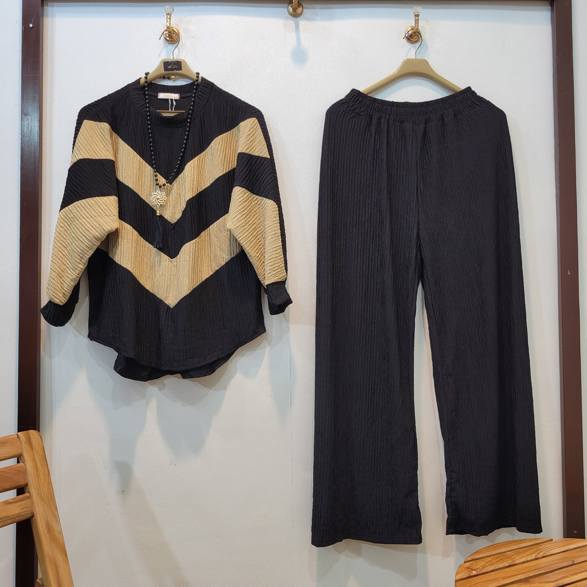 Jersey Old Money (Black)