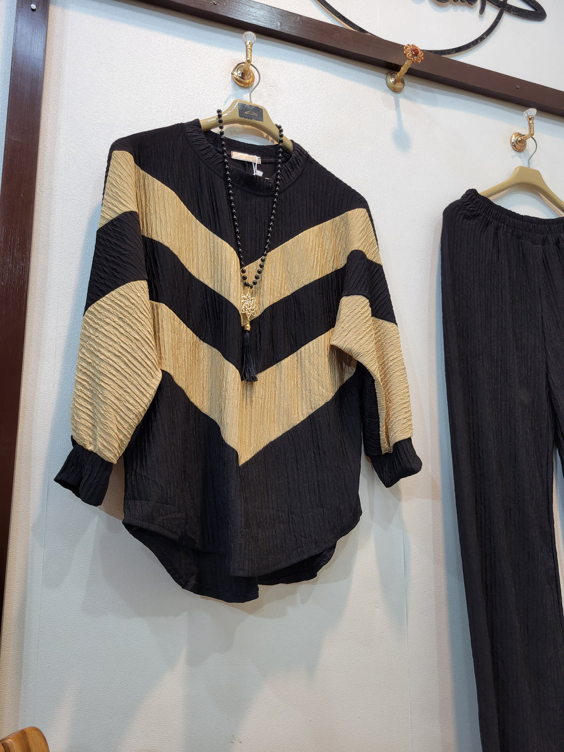 Jersey Old Money (Black)