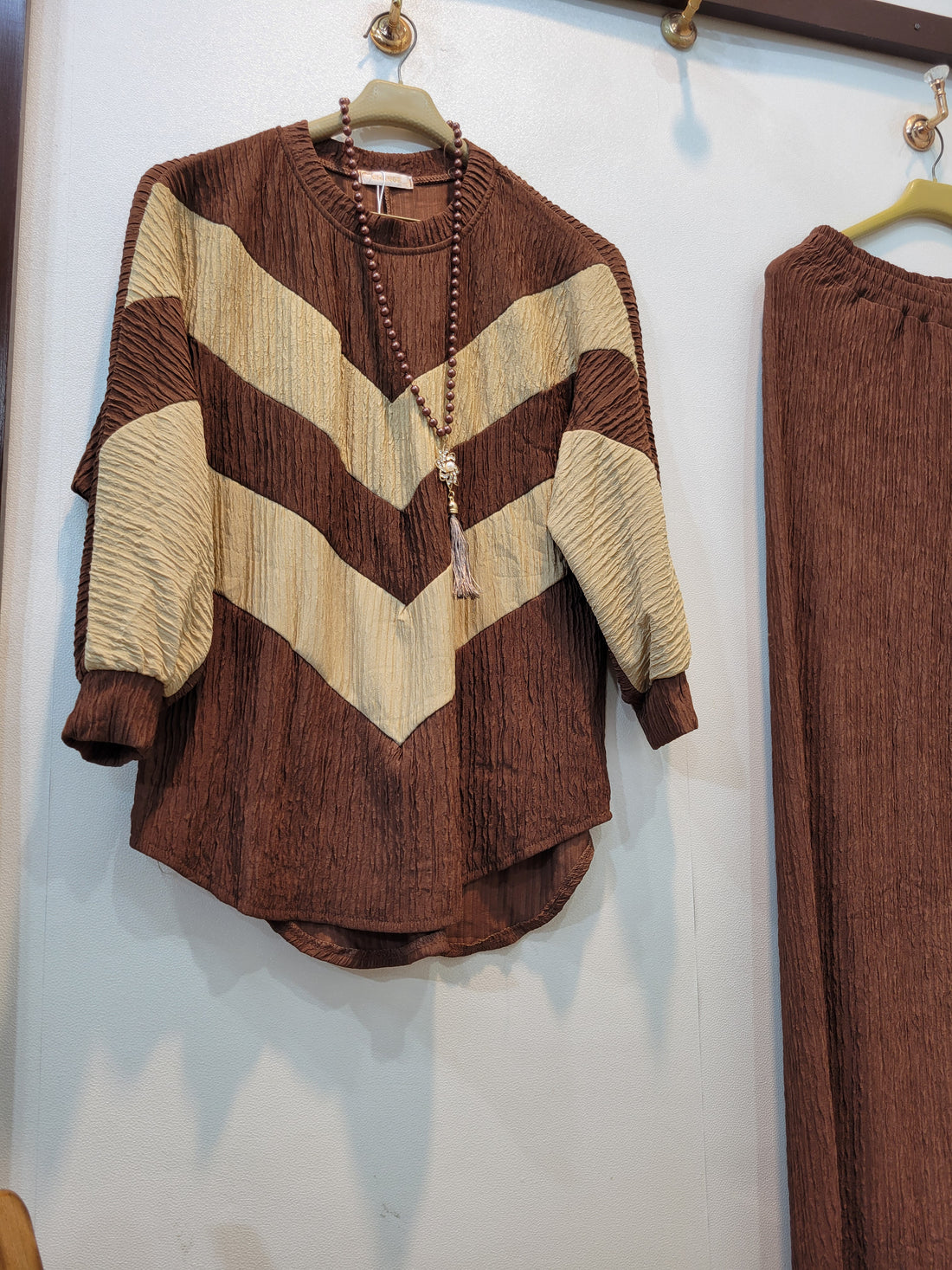 Jersey Old Money (Brown)