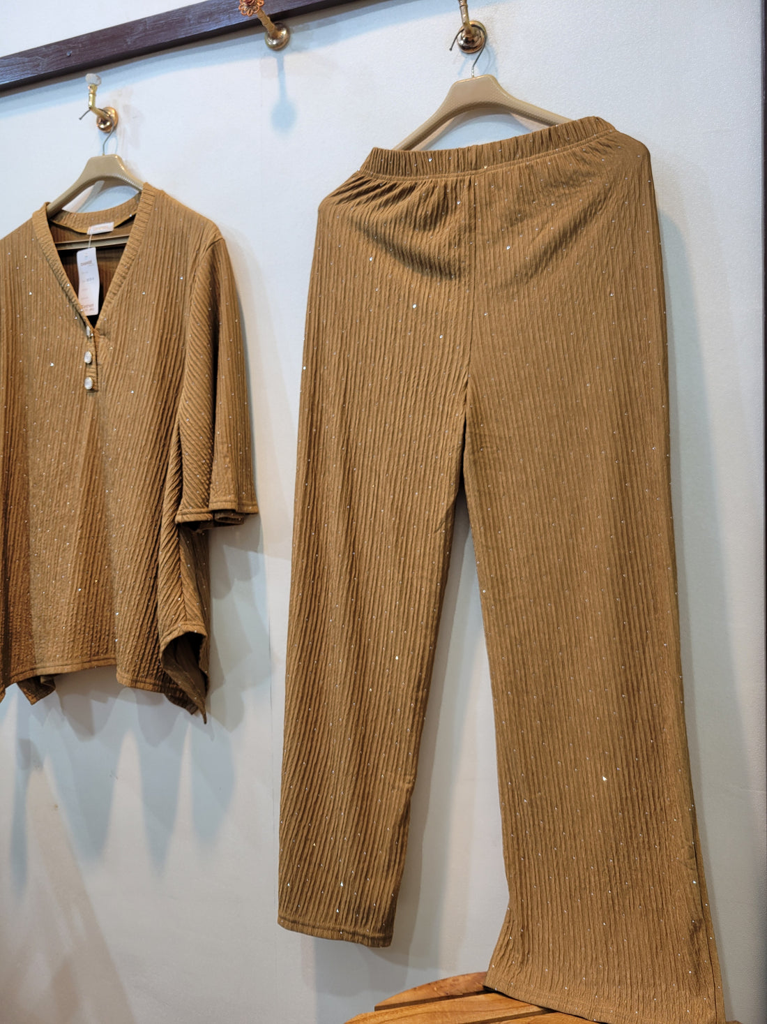 Stylish Button Coord (Skin)