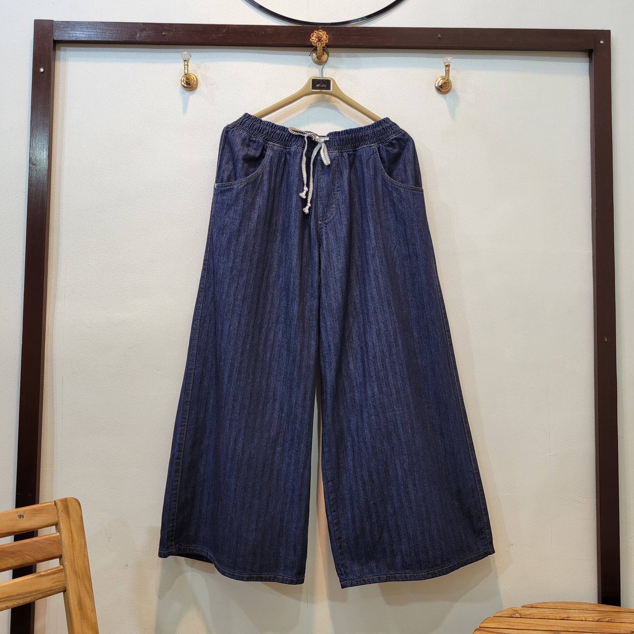 Baggy Breeze Flapper (Dark Blue)