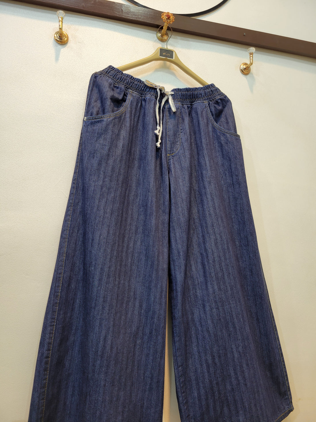 Baggy Breeze Flapper (Dark Blue)