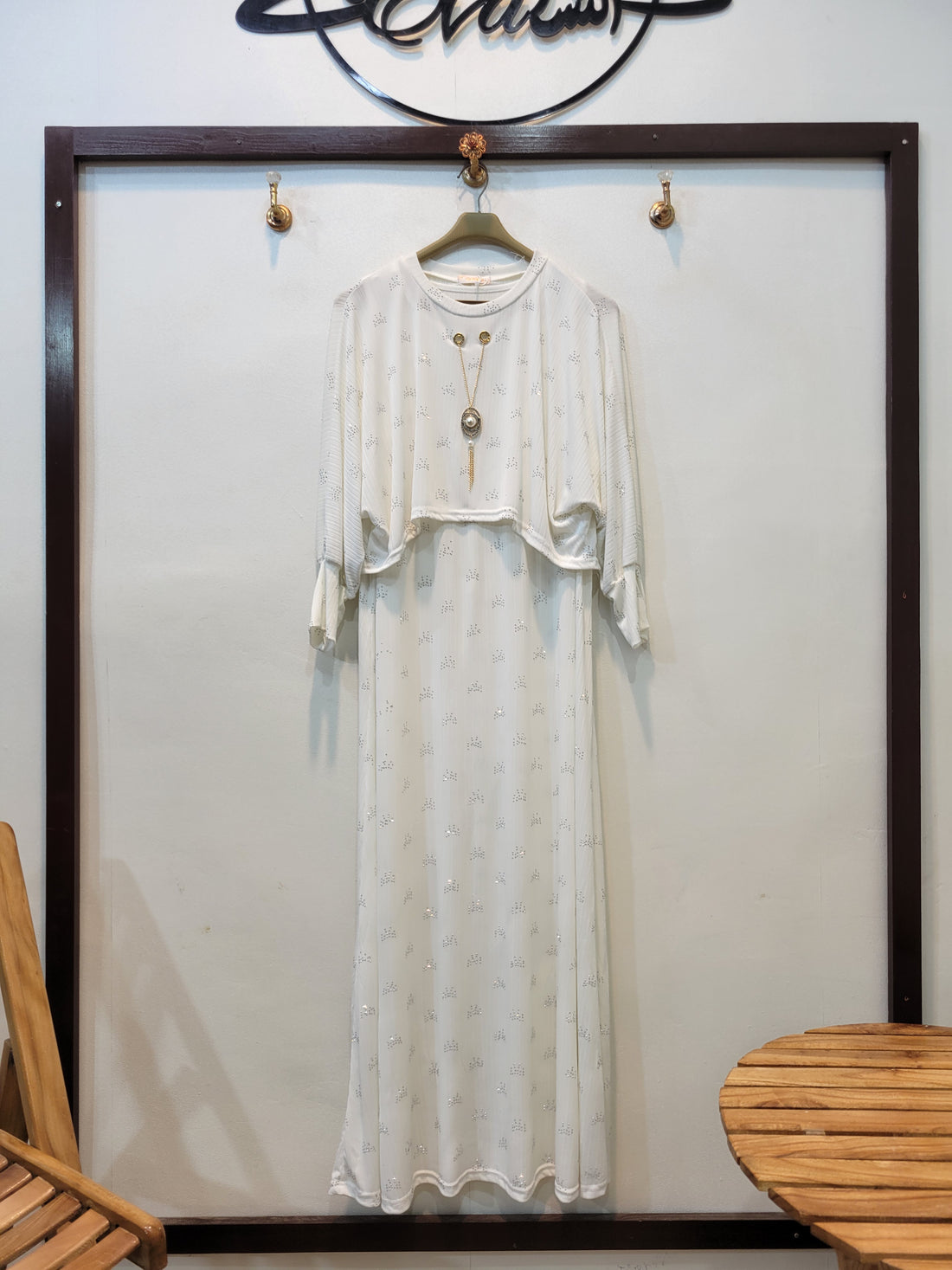 Butterfly Aura (White)