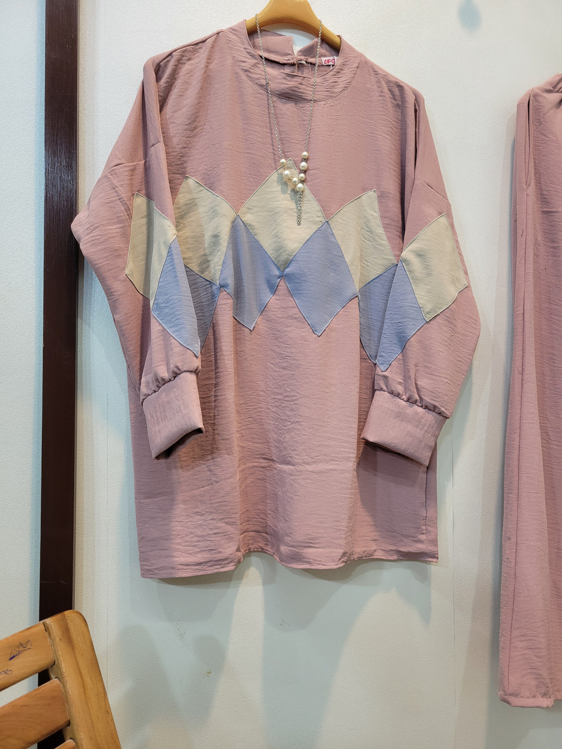 Modern Cut Coord (Pink)