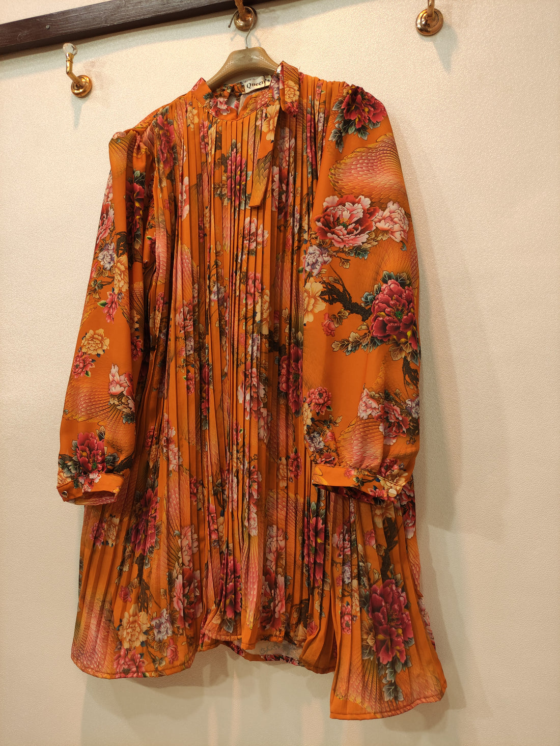 Floral pleated top (Rust)